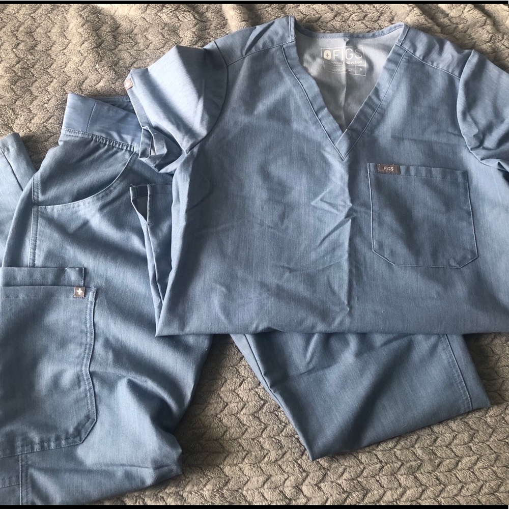 Figs Scrub Set